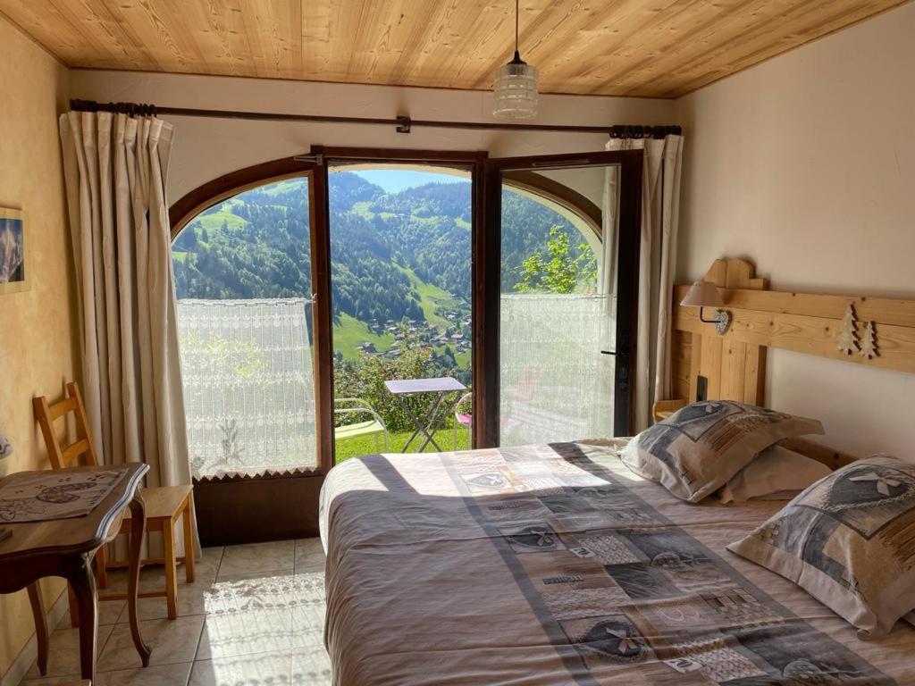 Chambre D'Hotes La Trace ลาคลูซาซ์ ภายนอก รูปภาพ