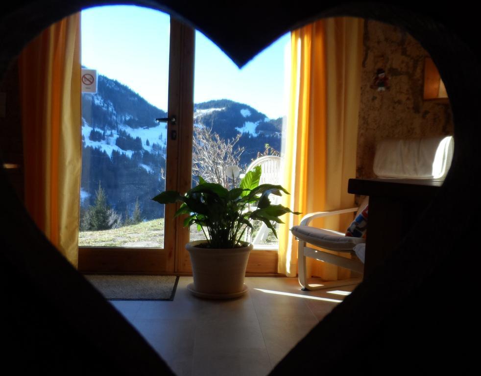 Chambre D'Hotes La Trace ลาคลูซาซ์ ภายนอก รูปภาพ